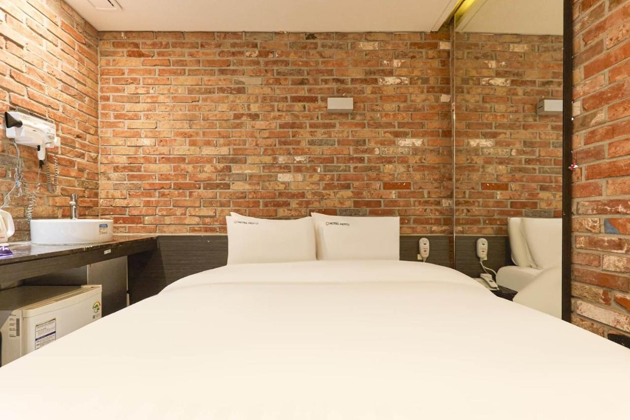 Hertz Hotel 서울특별시 외부 사진