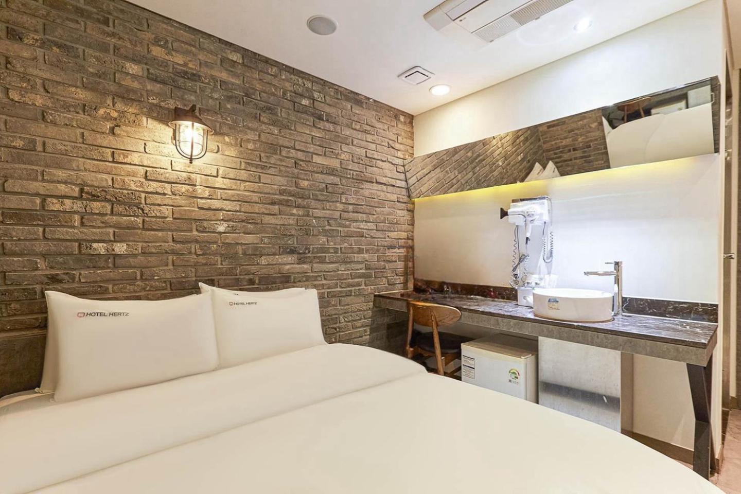 Hertz Hotel 서울특별시 외부 사진